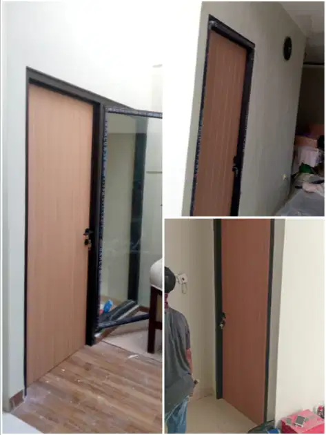 Pintu Rumah Indoor