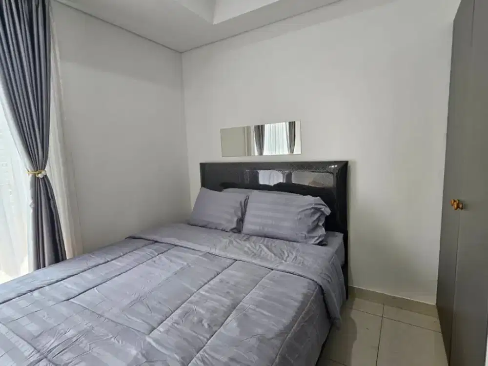 Studio Furnished Apartemen Taman Anggrek Residences - Jakarta Barat