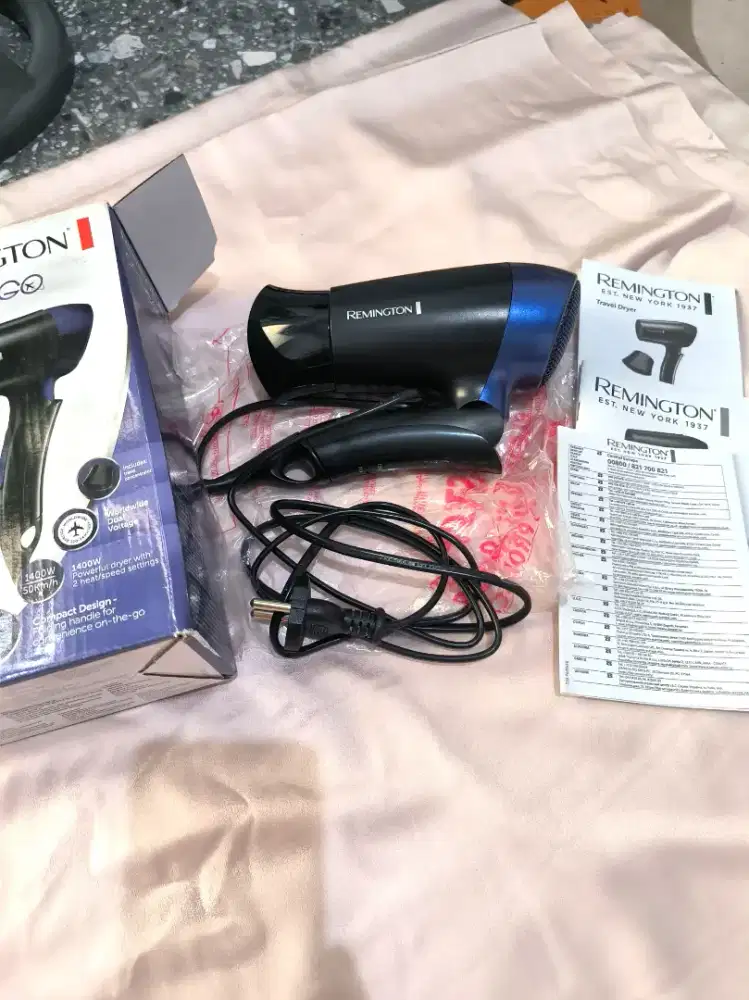 Remington Hairdryer D2400