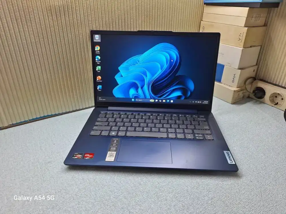 Lenovo Ideapad Slim 3 ( 82XL )