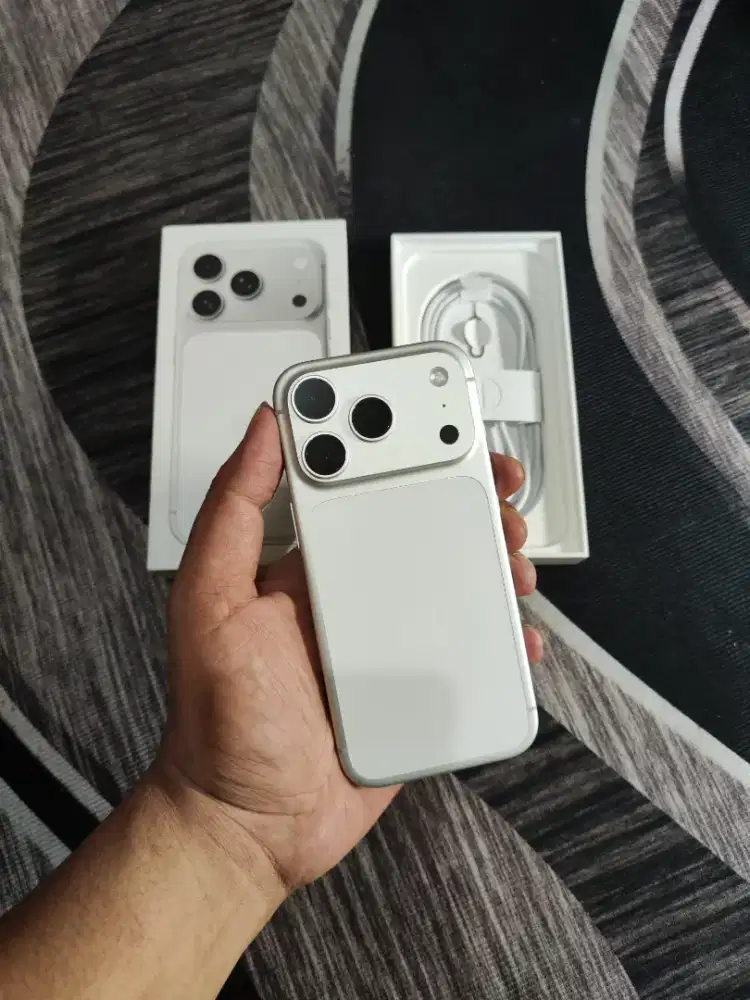 Iphone 17 pro 256gb silver ibox fullset