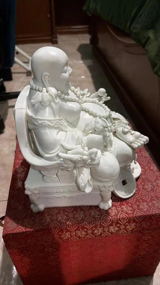 Patung Budha Julaihut