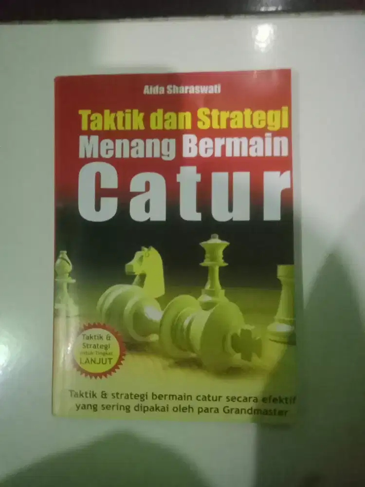 Buku teknik bermain catur