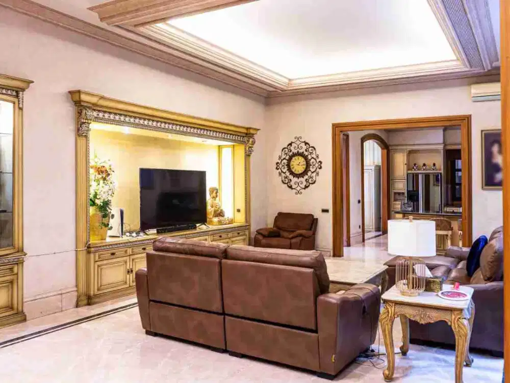 Harga turun Rumah Elite Exclusive bagus di cempaka putih tengah 27. Full Furnished
