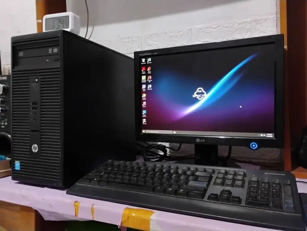 Pc gaming roblox / intel + ram 8gb + monitor siap pakai
