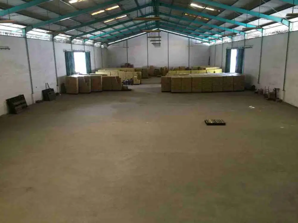 Dijual Gudang Margomulyo Permai Luas Besae 3795 m2 Kontainer Wingbox Gudang Bagus Kantor Ada 600 m2 Surabaya