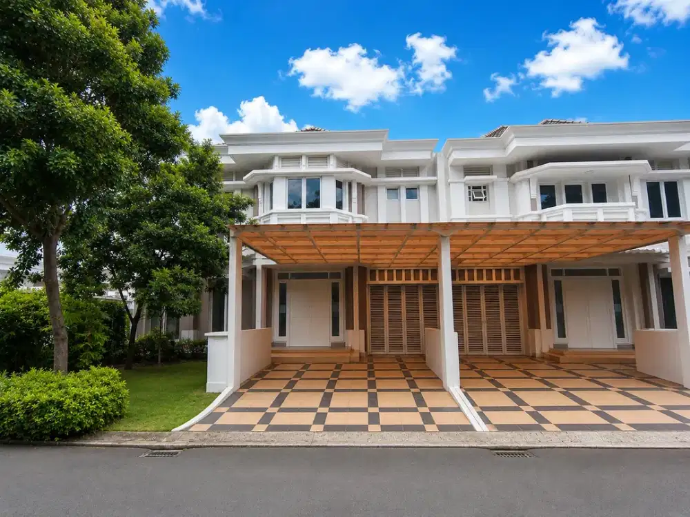 DIJUAL CEPAT Rumah Hadap Jalan Raya Cluster Vernonia DB05 Summarecon Bekasi