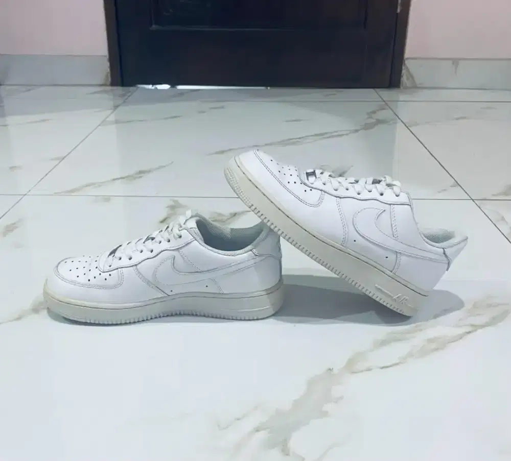Sepatu Nike Air Force 1 White