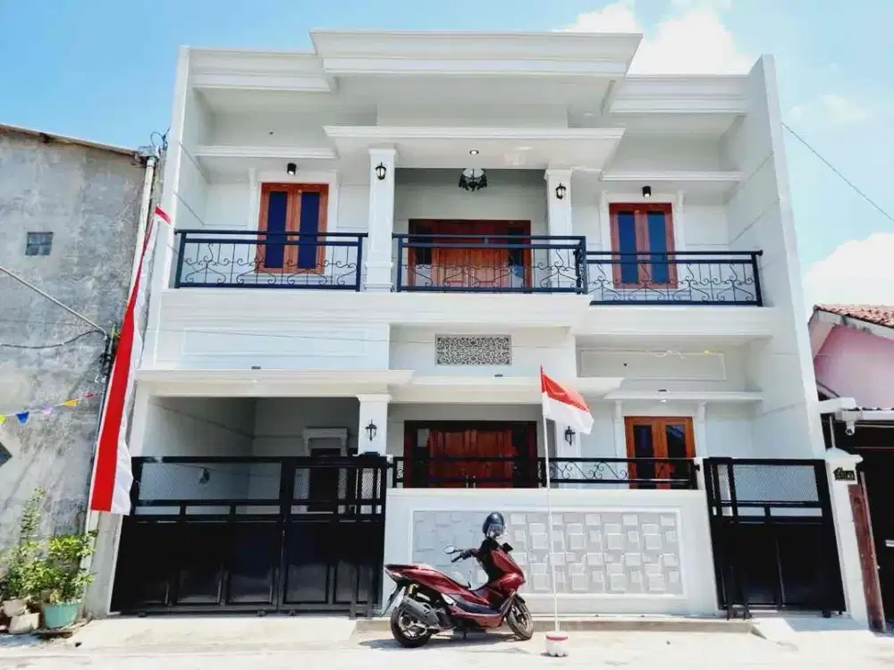 Rumah Cantik 2 Lt Gress