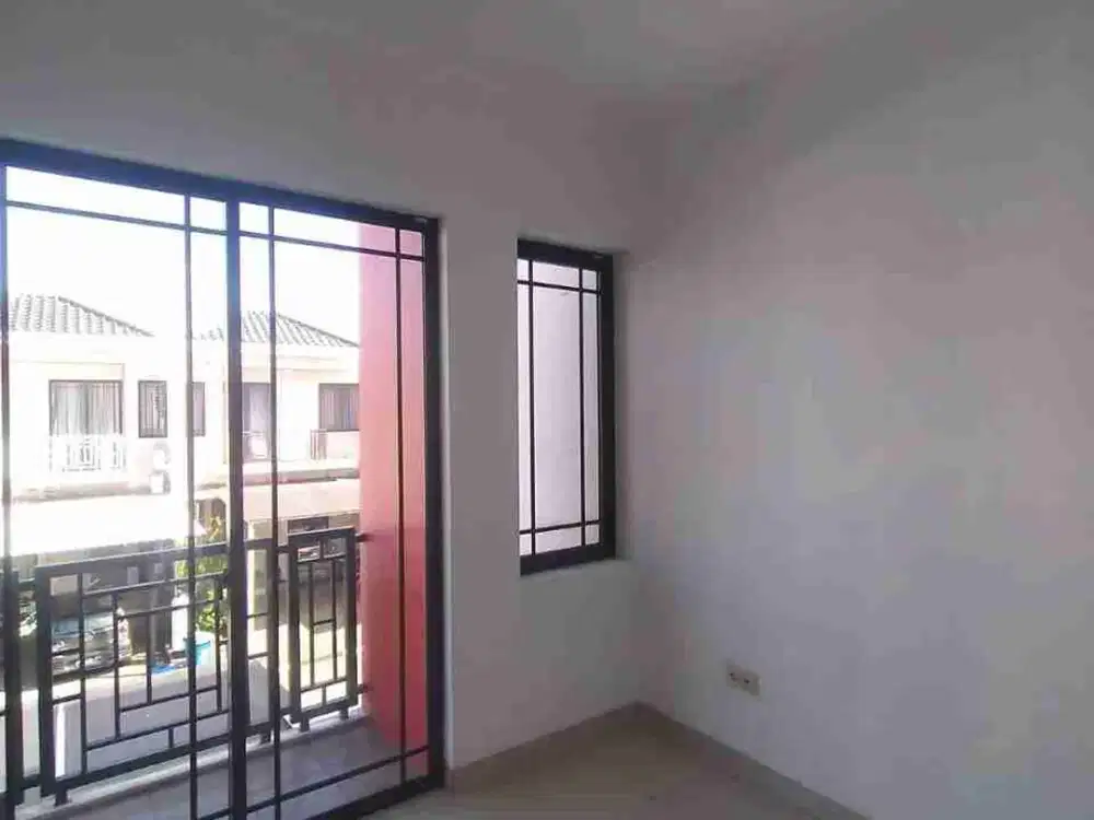 Disewakan Rumah Green Lake City Cluster Asia 6x15