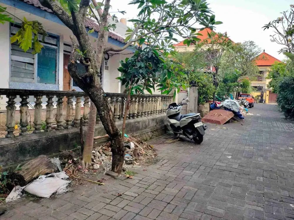 TANAH LUASAN KECIL BONUS BANGUNAN RUMAH DI KAWASAN GATON SUBROTO BARAT DENPASAR