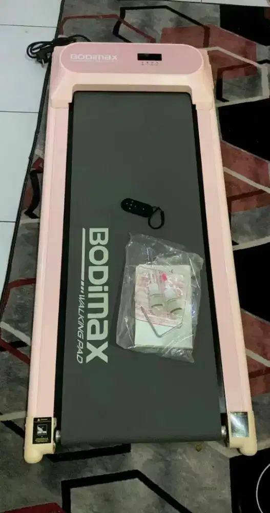 BodiMax walking pad pink