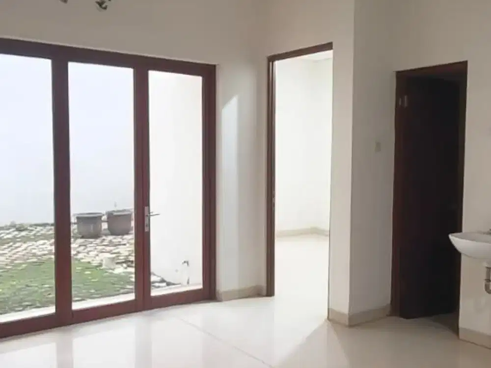 Rumah 2 Lantai Dinding Full Bata Merah Komplek Billymoon Jakarta Timur Akses Jalan 2 Mobil Lebar