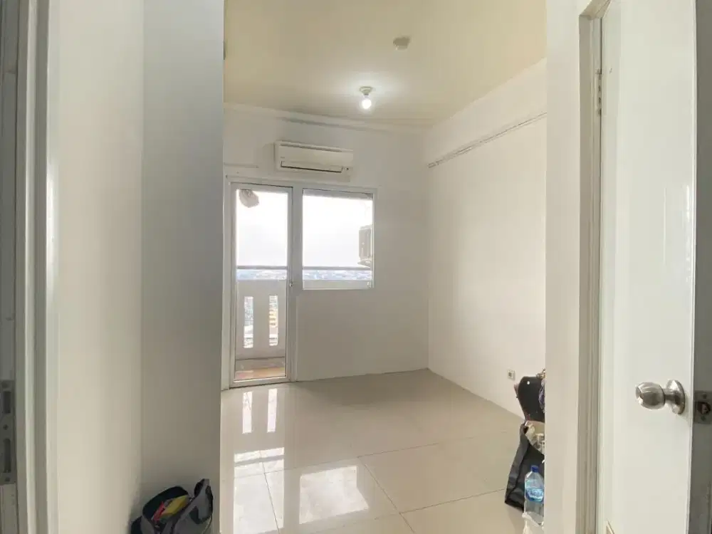 DIJUAL - APARTEMEN GREEN PRAMUKA CITY 2BR UNFURNISHED LANTAI RENDAH TOWER MALL