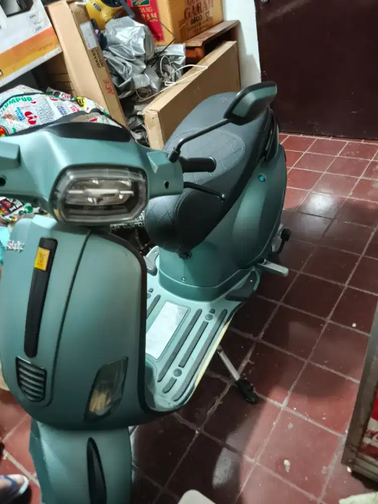 Motir listrik winfly model scooter
