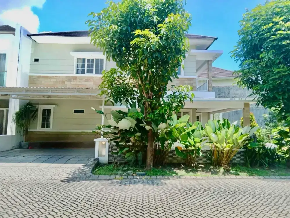 DIJUAL RUMAH ROYAL RESIDENCE AMERICAN STYLE 4KT 2LT SEMI FURNISH WIYUNG SIAP HUNI