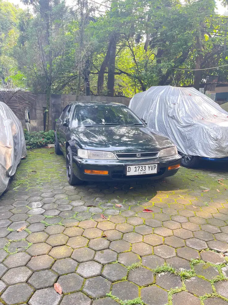 Honda Accord 1997 Bensin