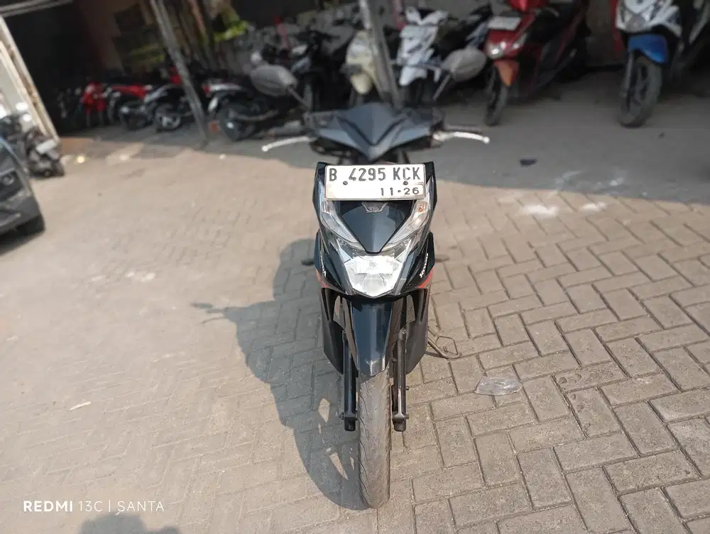 [PROMO] Honda beat eco Tahun 2016 Surat komplit