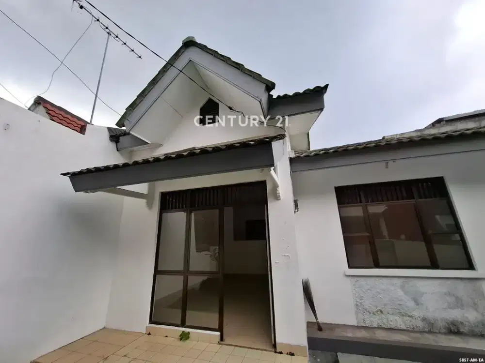 DisewakanThn Rumah Strategis Harga Menarik Di BSD