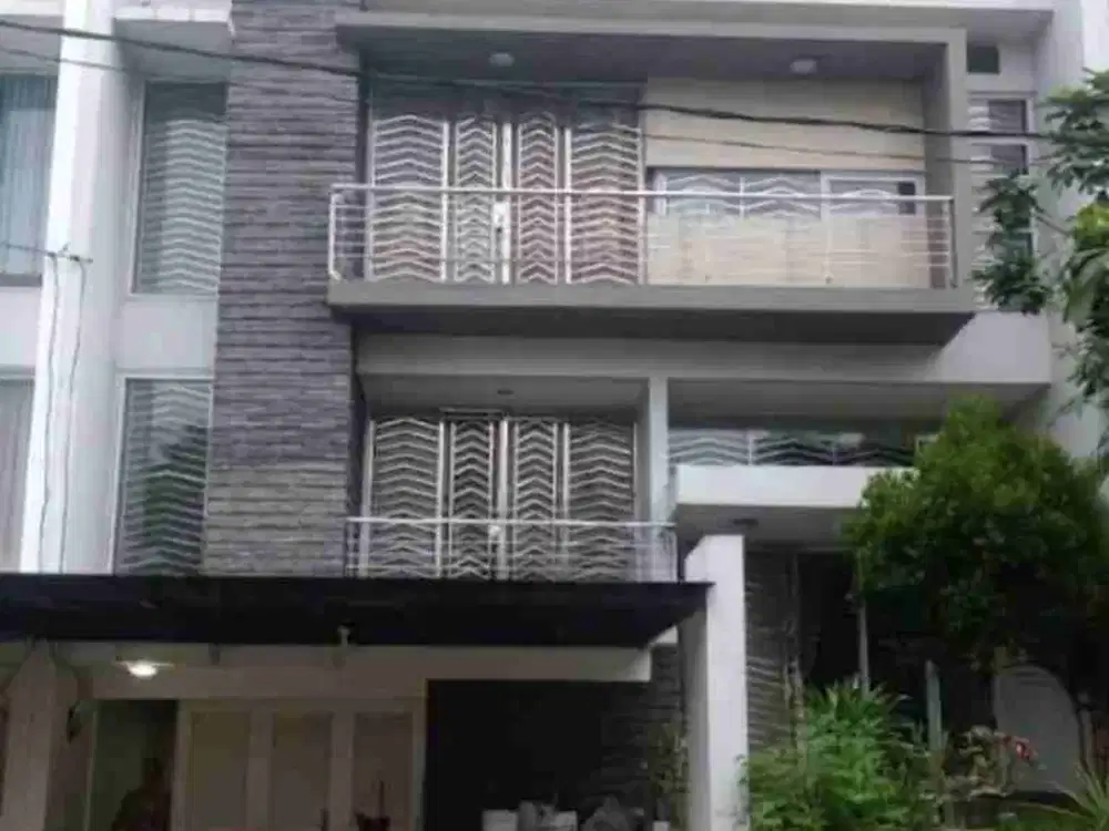 Disewa Rumah Duta Garden