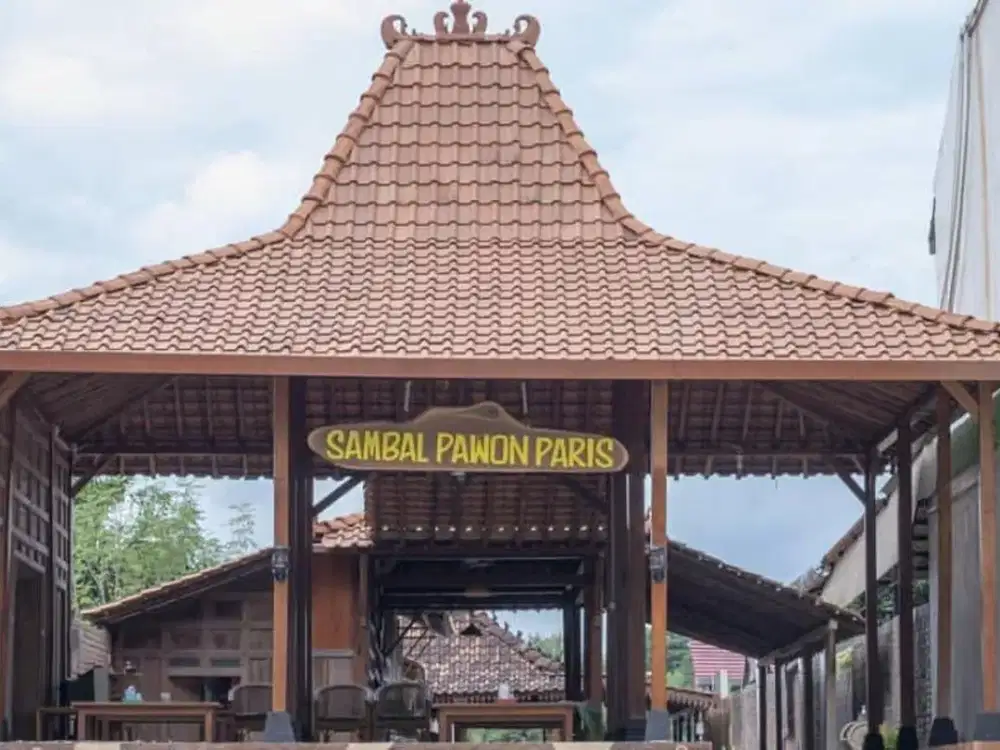 Dijual tanah langkah bonus bangunan sudah ada usaha tinggal melanjutkan lokasi sangat strategis jalan paris yogyakarta