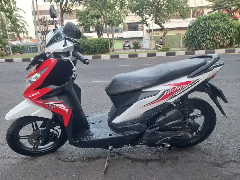 Honda B e a t fi tahun 2019 ss komplit