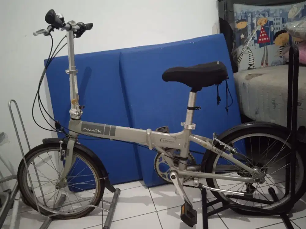 Sepeda lipat Dahon 20 vitesse D7