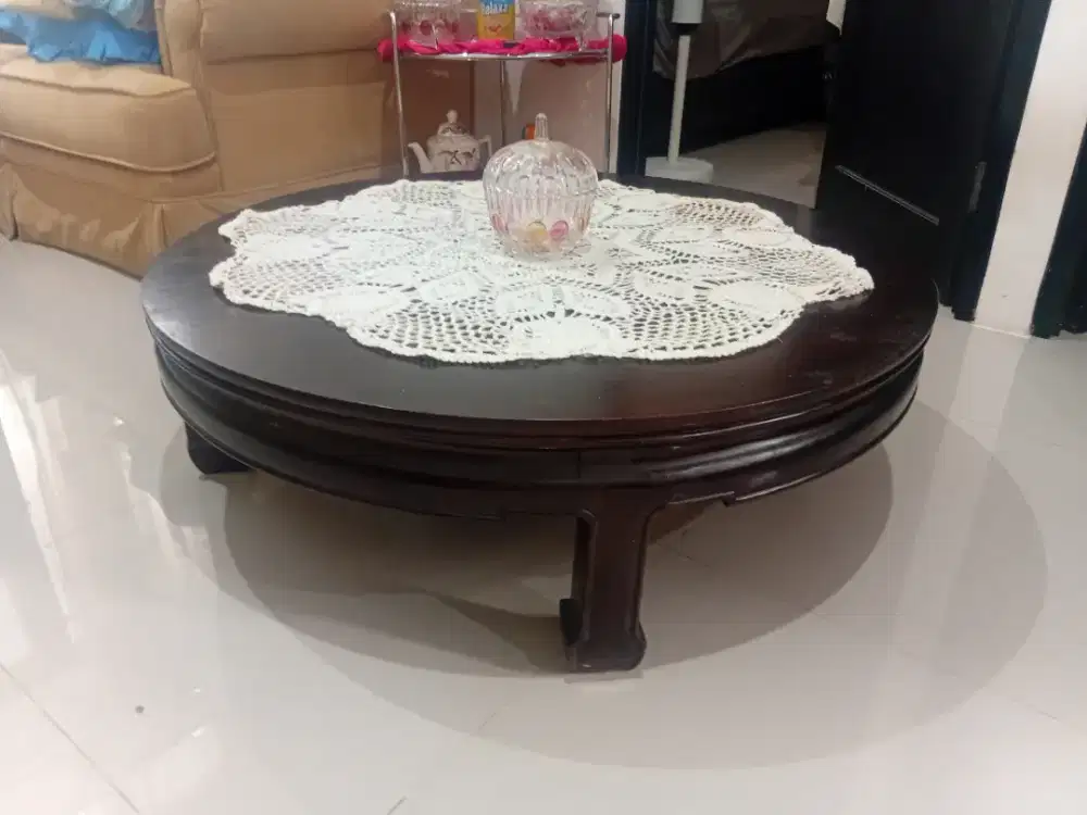 Di jual meja jati Oshin