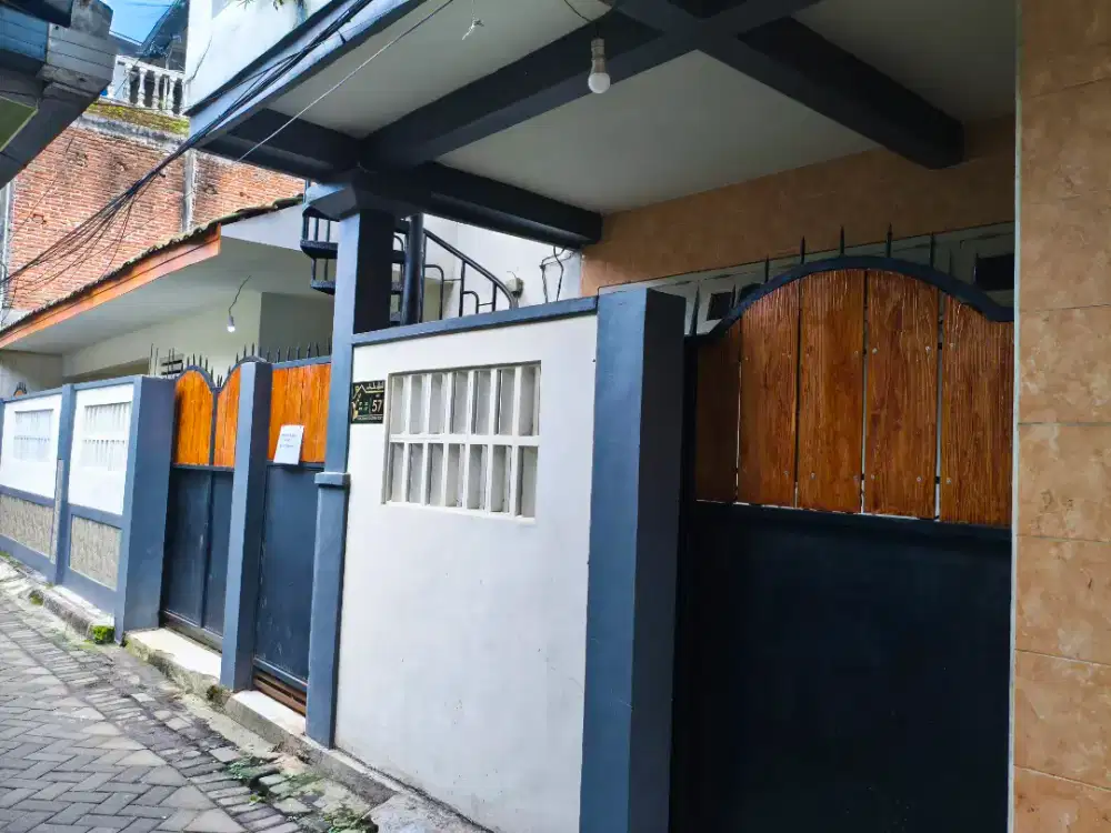 Dijual kost murah 12 kamar Dekat Unmuh kampus 3 dan Apartemen Begawan