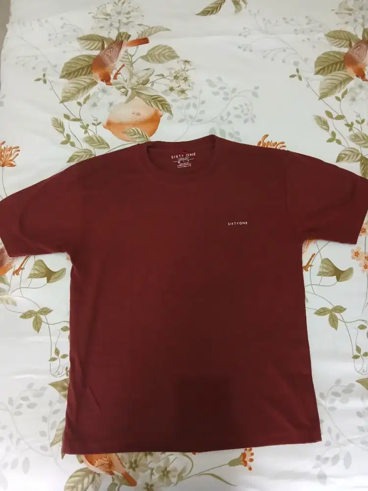Baju polos pria SIXTY ONE uk. M