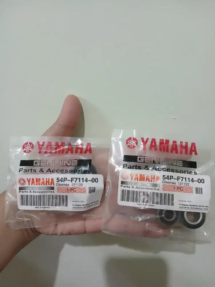 Karet bosch shock belakang yamaha