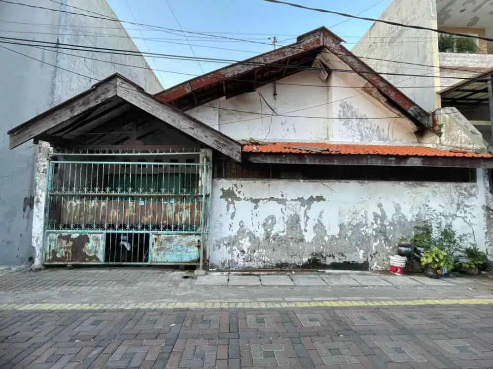Dijual Rumah Hitung Tanah di Karang Asem Tambaksari 10x20 Hanya 1,5M