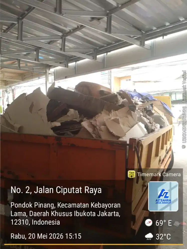 Jasa buang puing dan tanah
