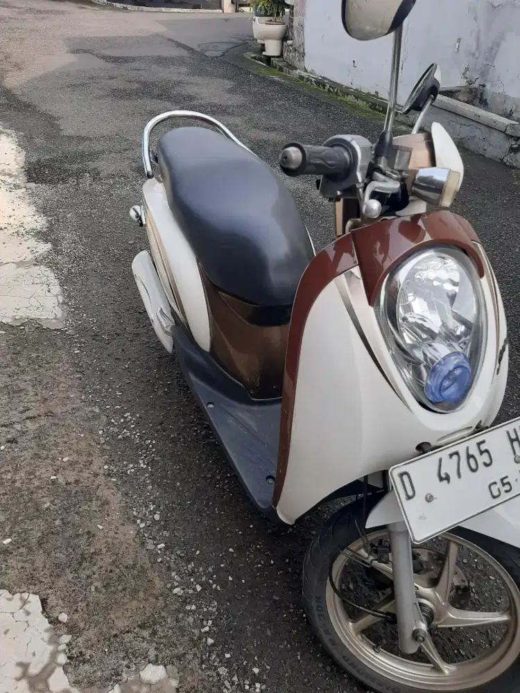 Honda Scoopy 2010