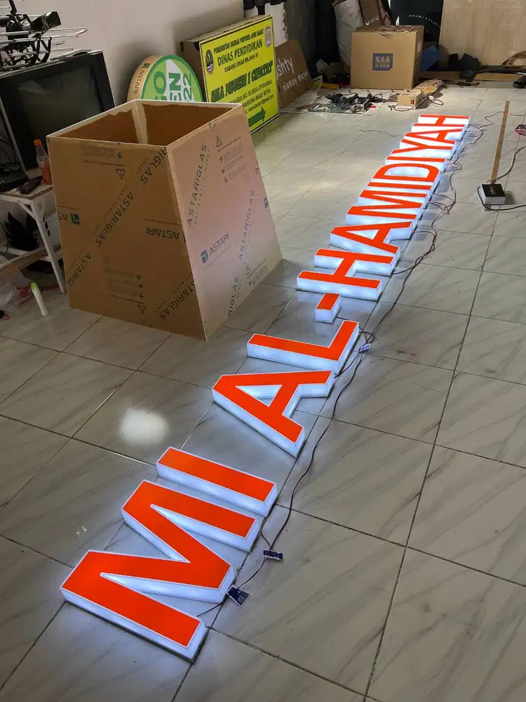 Huruf Timbul Stainless, Huruf Timbul Akrilik, Papan Nama