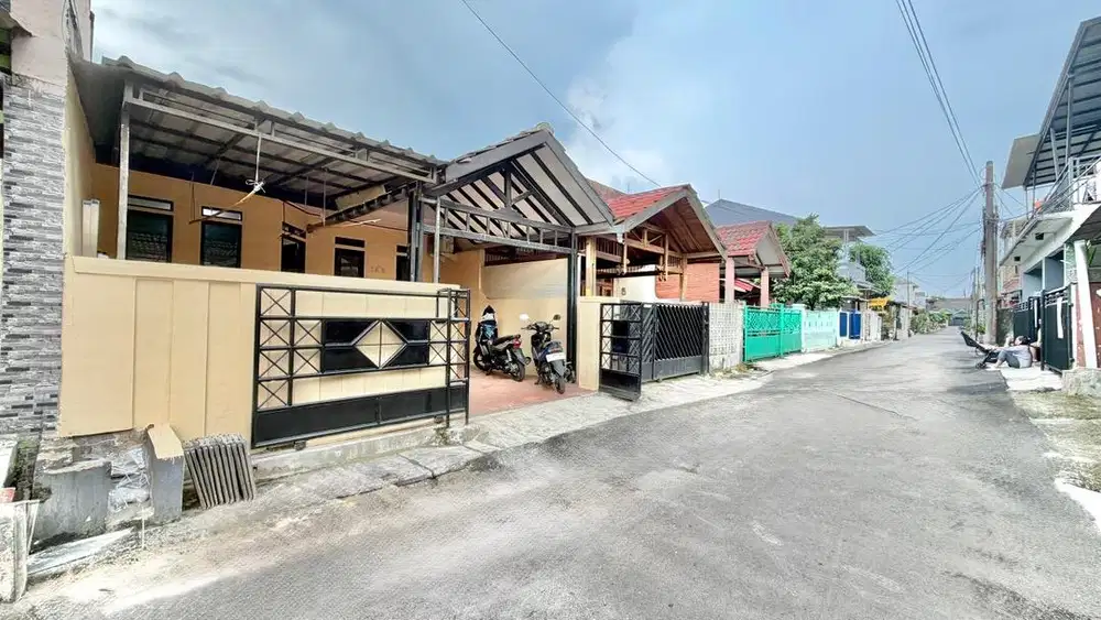 Disewakan Tahunan 1 Unit Rumah Baru Selesai Renovasi. Permata Pamulang