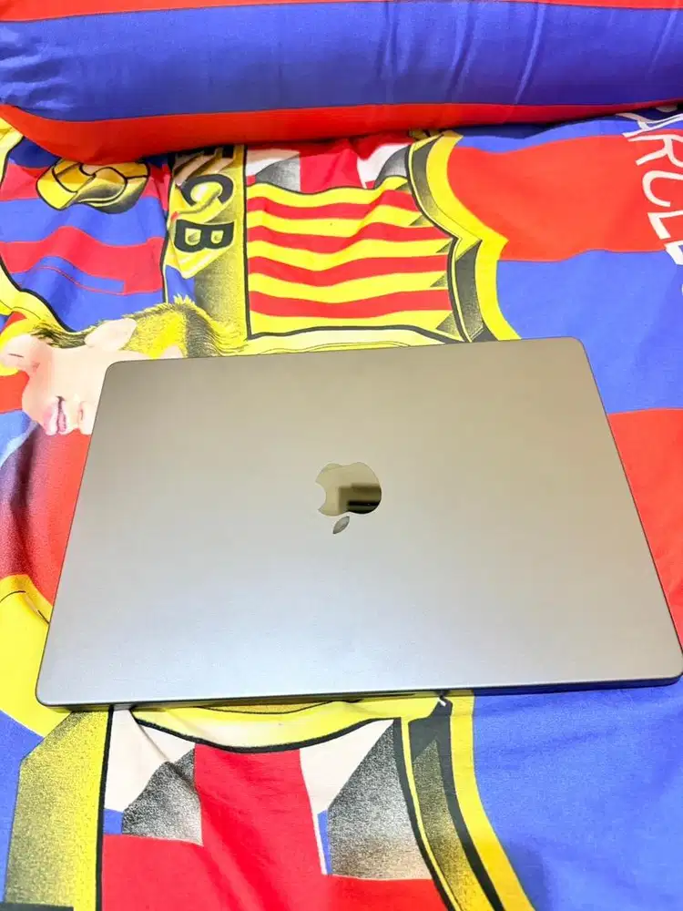 Macbook Pro M5 16/1TB