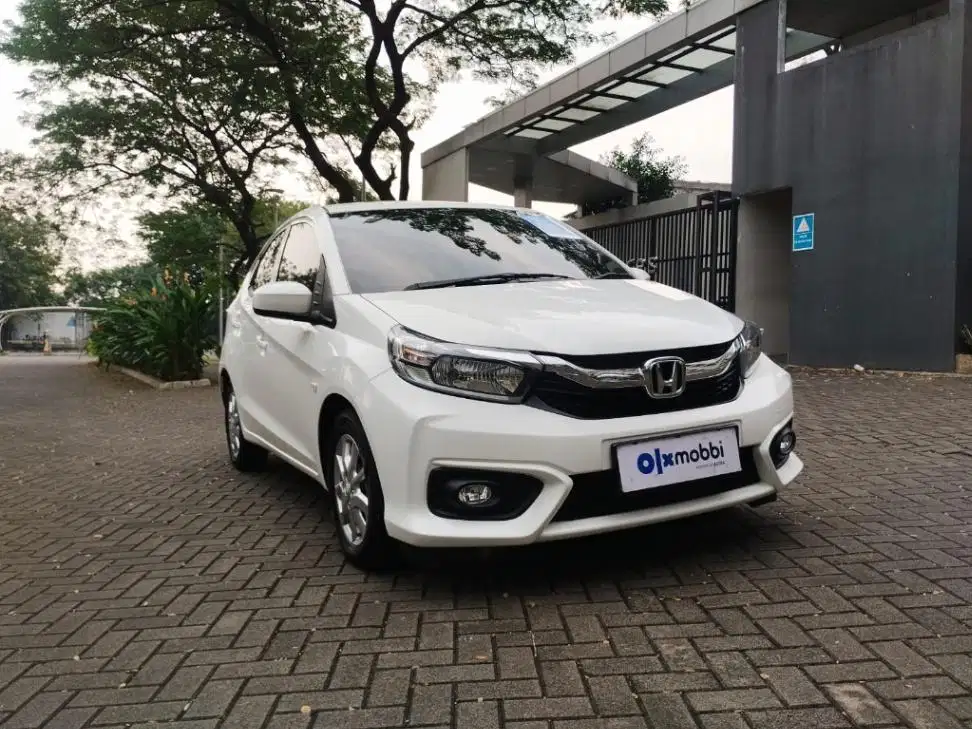 DP Murah Honda Brio Satya 1.2 E Bensin-AT 2022 CAJRD