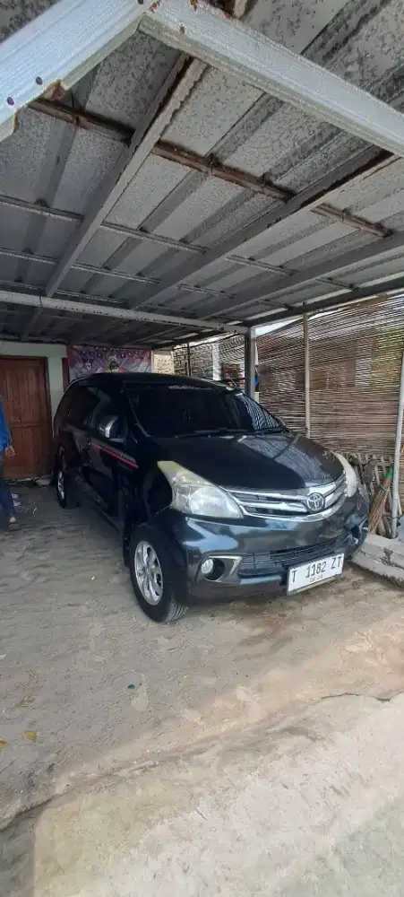 Toyota Avanza G manual 2013 pajak hidup