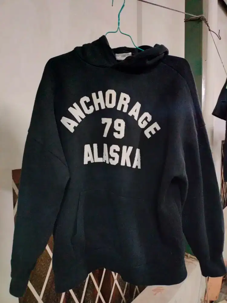 switer pria masih bagus