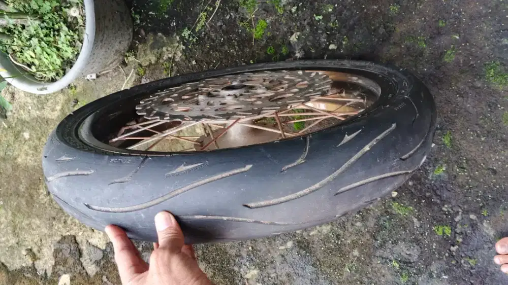 Velg scorpio Siapa cepet dia dapat nego