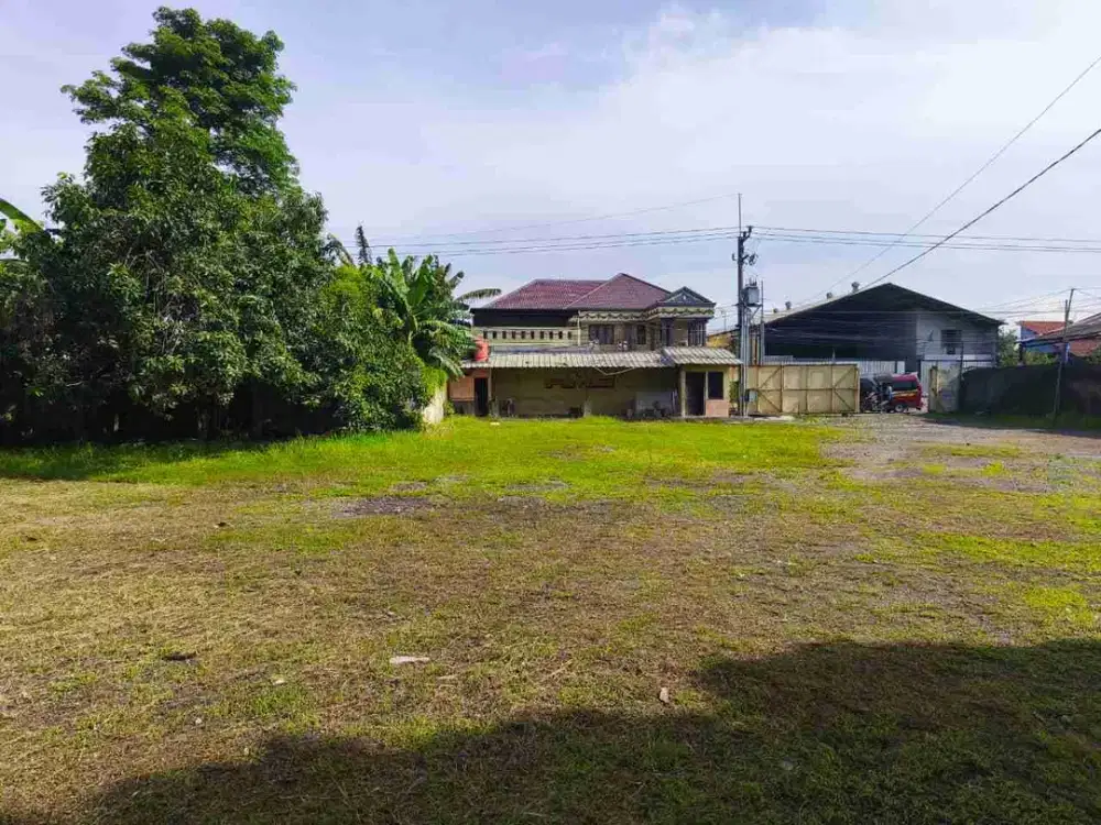 Dijual Gudang + Rumah di Kawasan Industri Dekat Pintu Toll Palimanan.