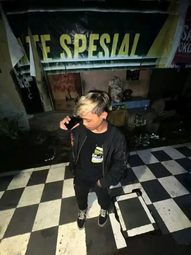 Nyari lowongan kerja