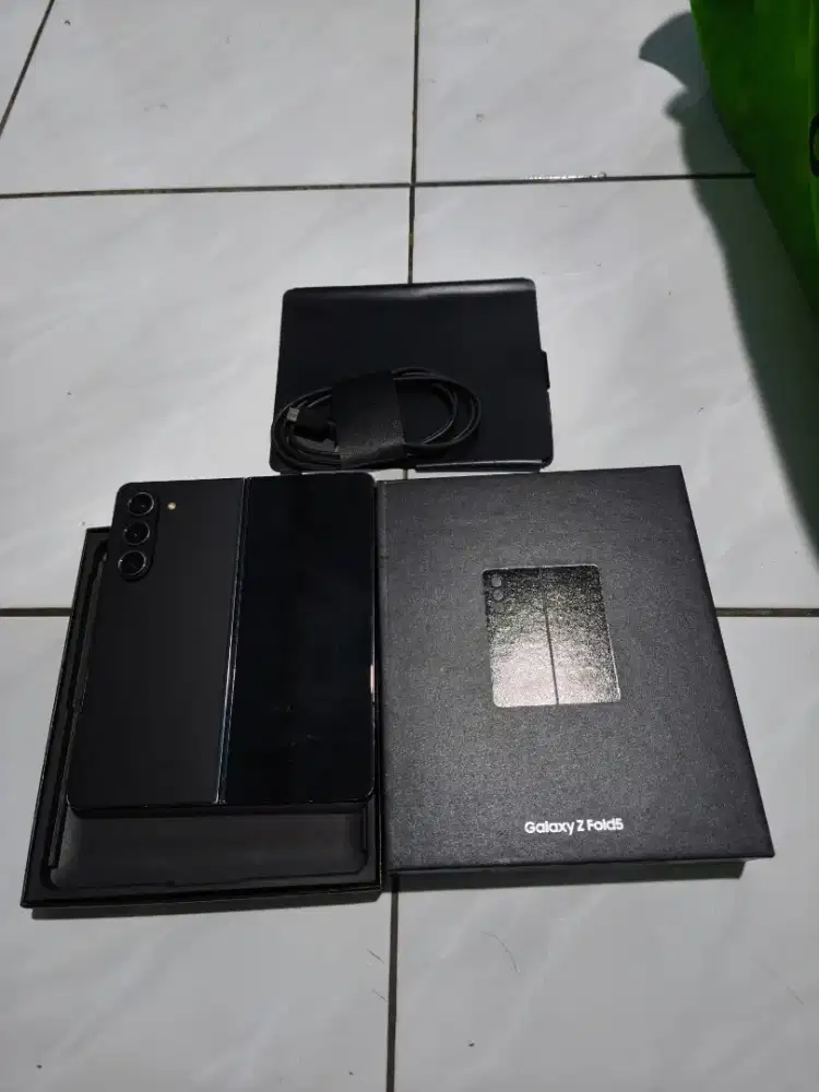 Samsung z fold 5 ram 12/256 gb second sein