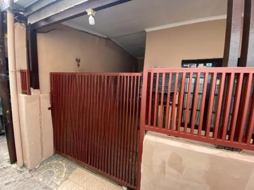 Jual cepat rumah dalam gg moh toha kembar cigalereng bandung