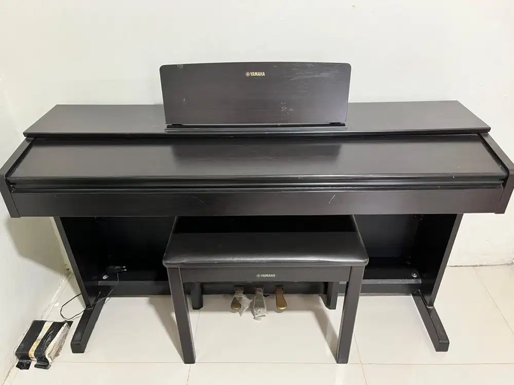 Piano Digital Yamaha YDP 103 sangat terawat dan mulus