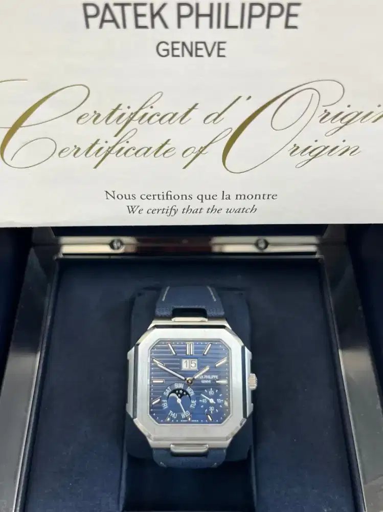 NEW PATEK PHILIPPE CUBITUS BLUE RUBBER