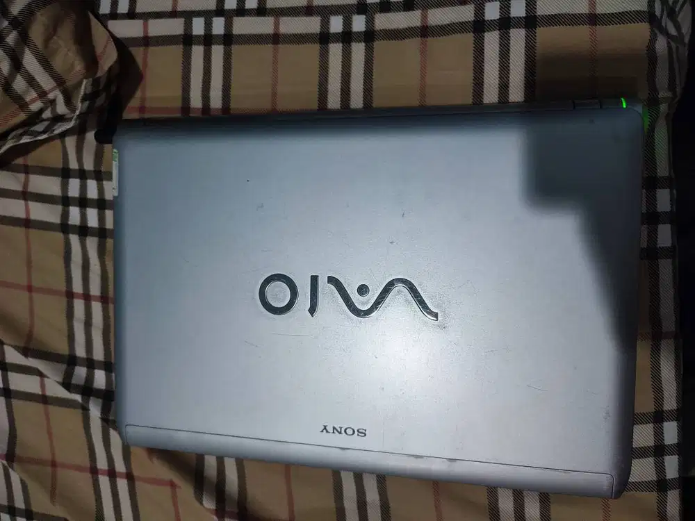 laptop Sony VAIO ram 4 memorty 1 tb