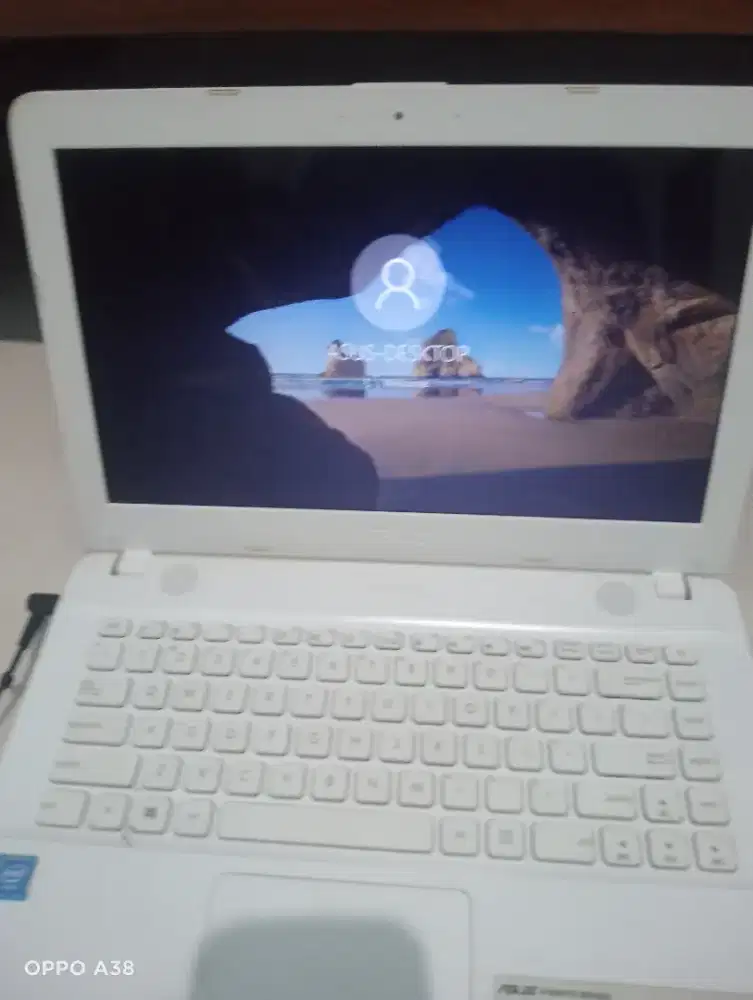 ASUS Vivobook X441N