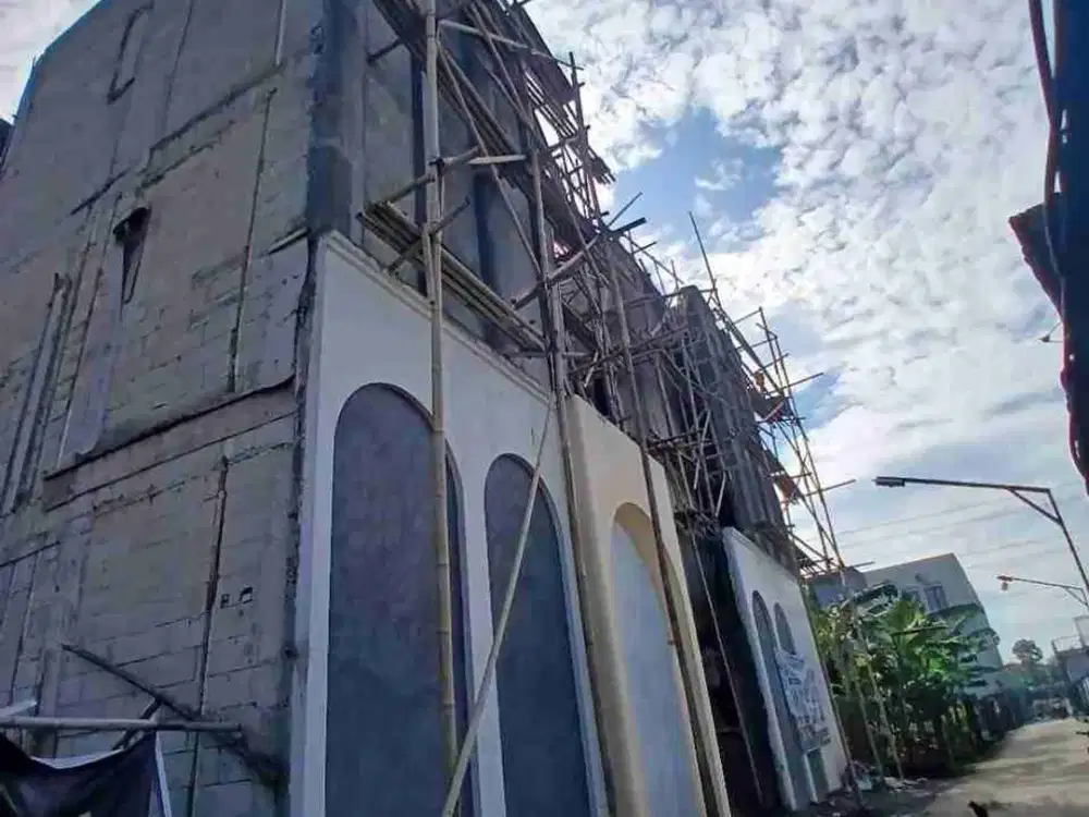 Kost di UI, 2 Menit Gerbang Vokasi, Fully Furnished, SHM, Pangsa Pasar Luas, Mahasiswa dan Pegawai, Occupancy Tinggi